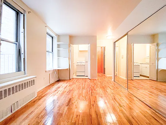 Rented by Oxford Property Group | media 6