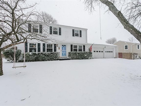 3rd image of 45 Dorset Dr
