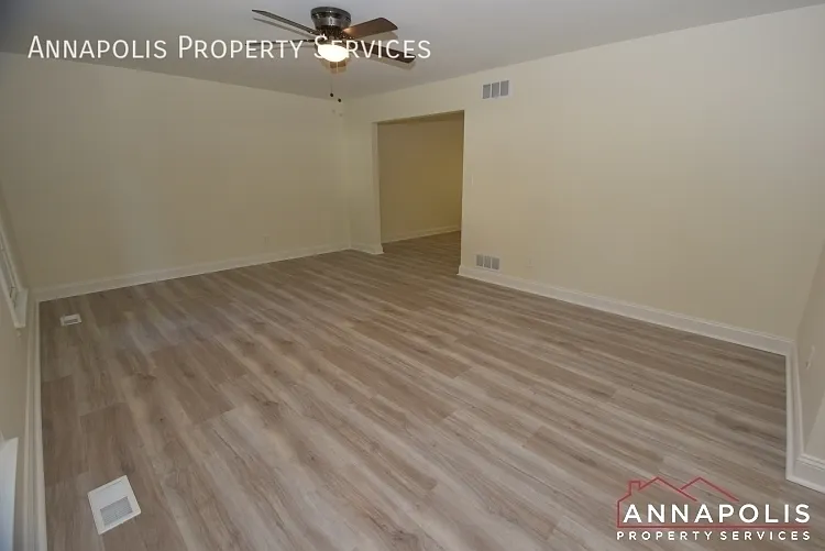 921 Blue Ridge Dr — Photo 7