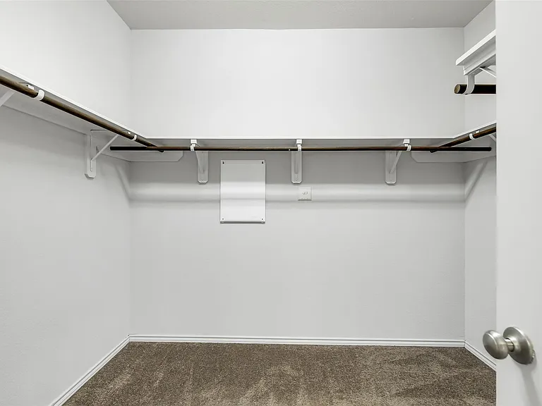 218 Kinnerly Peak Pl — Photo 22