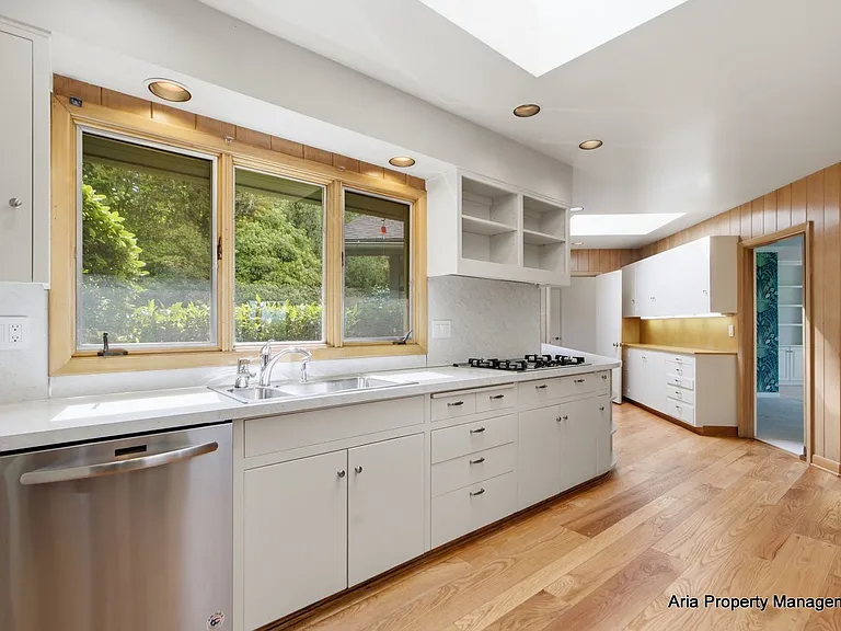 3802 NW Ash St — Photo 15