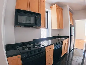 Rented by Urban Real Estate Inc