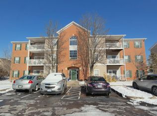 5401 Michelles Oak Ct APT C, Green Township, OH 45248