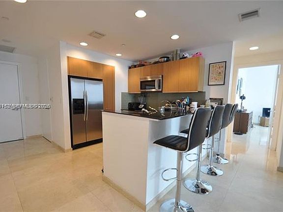 3rd image of 1060 Brickell Ave #Cu-3111