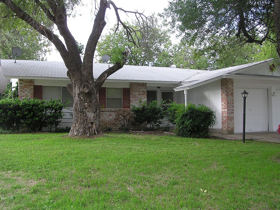 1st image of 2810 Posey Dr