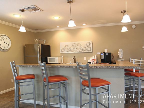 4th image of 1220 Graham Dr #3771