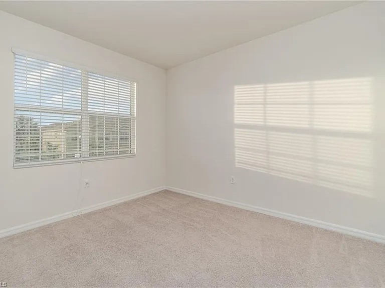 2740 Blossom Way — Photo 16