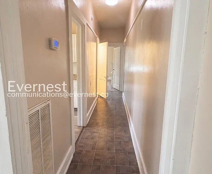 2304 22nd St SW — Photo 25
