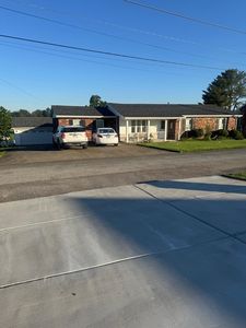 83 Sunset Dr, Milton, WV, 25541