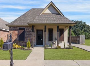 911 Russo Rd, New Iberia, LA 70563