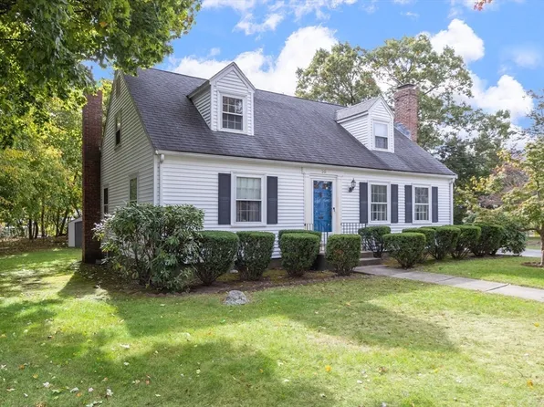 30 Richards Cir, Newton, MA 02465