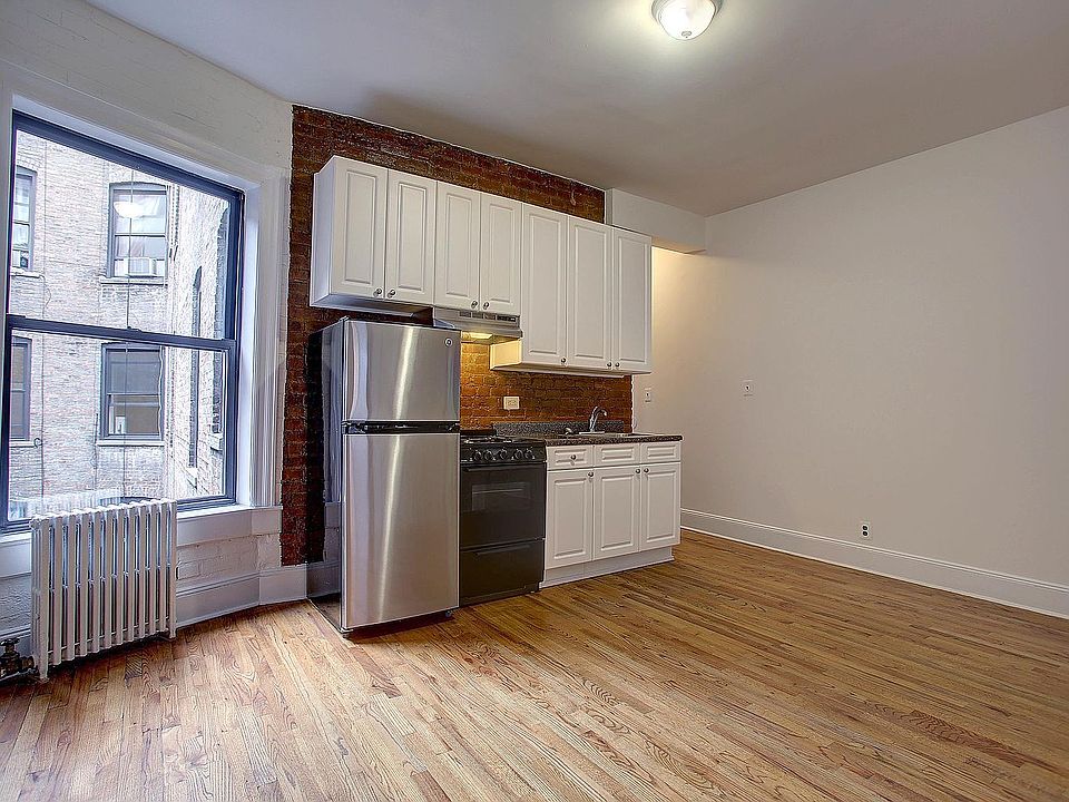 1st image of 230 W 108th St APT 4C
