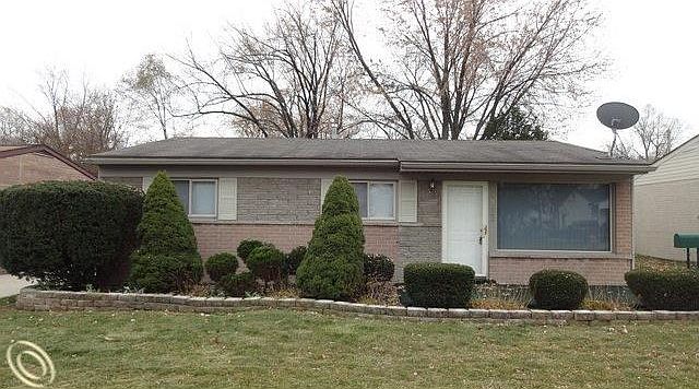 1st image of 35133 Fairchild St