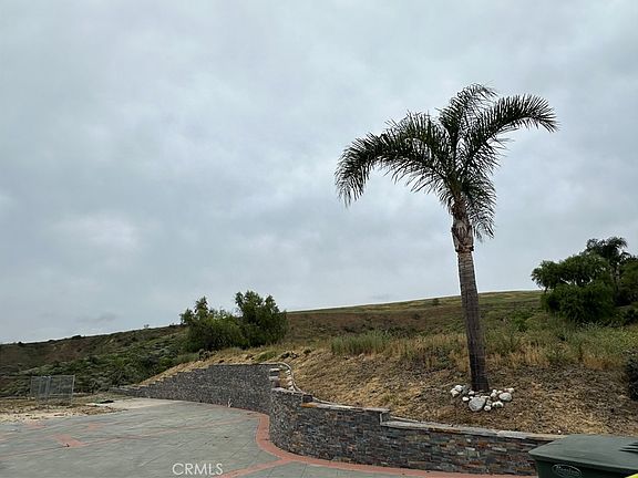 4th image of 48 Altamont Way