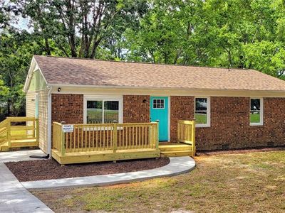 4870 Dippen Rd, Winston Salem, NC, 27105
