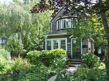 1st image of 1122 Palmer Ave