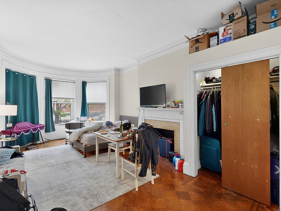 1st image of 1069 Beacon St #13