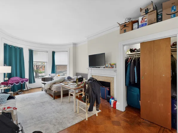 1069 Beacon St, Brookline, MA