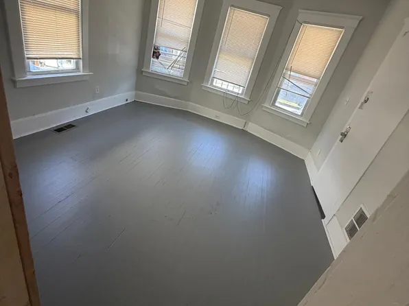 139 Lamson St #1, West Haven, CT 06516