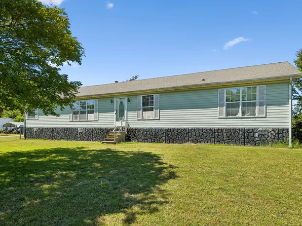 4870 Haley Ln, Columbia, TN 38401