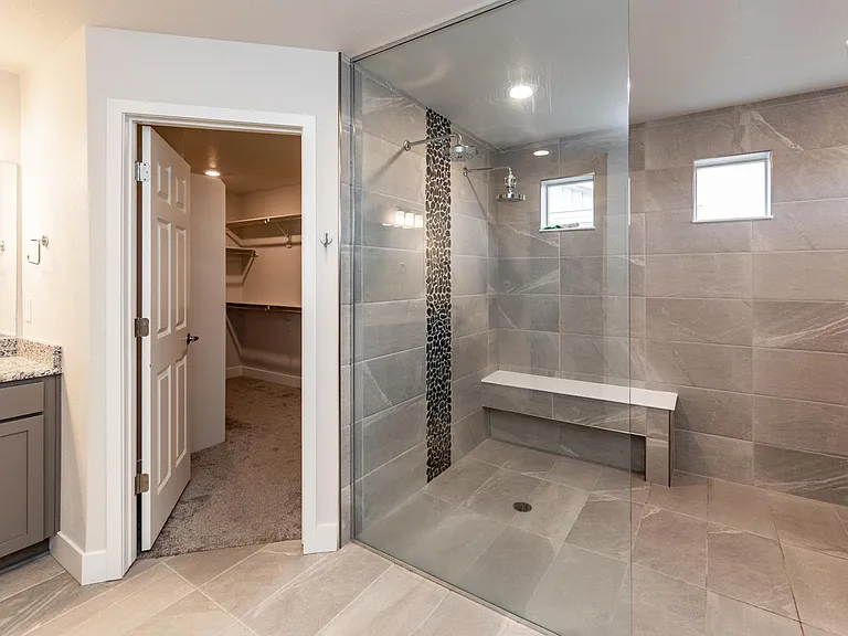 5902 Carrick Ln — Photo 25