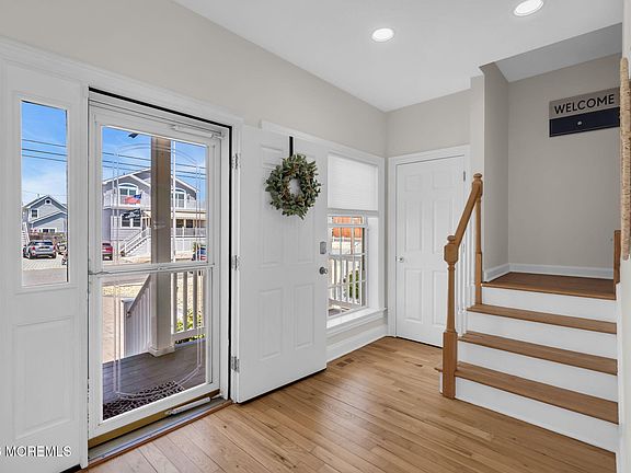 5th image of 134 Elizabeth Avenue