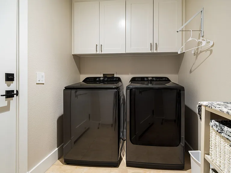 321 Bouquet Canyon Dr — Photo 28