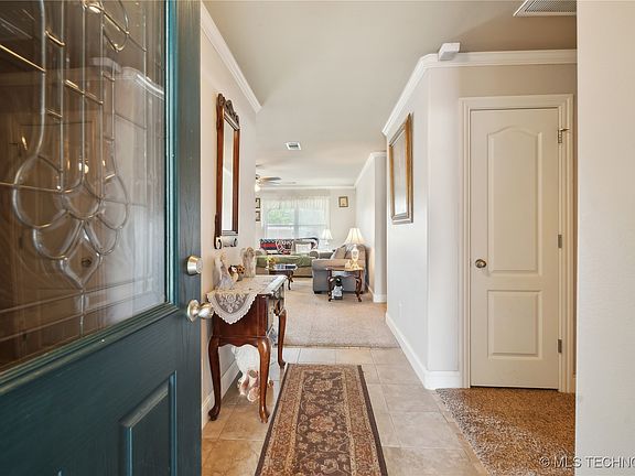 5th image of 2505 Highwood Pl