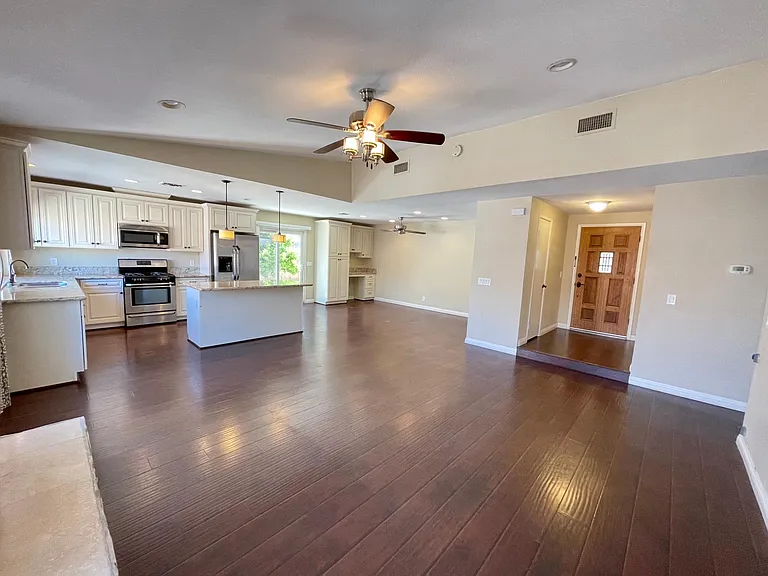 668 Otono Dr — Photo 5