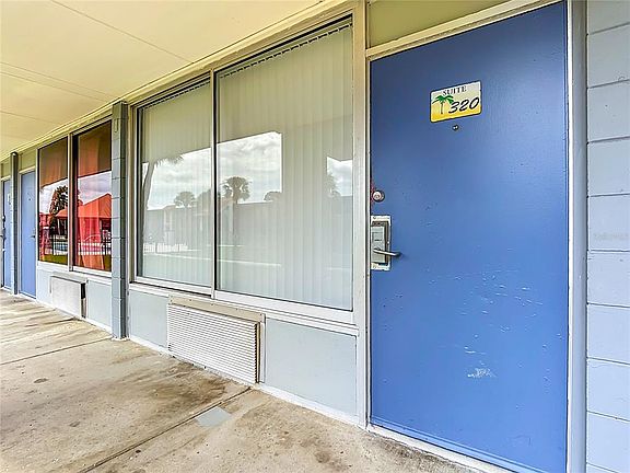 3rd image of 43420 HIGHWAY 27 #320