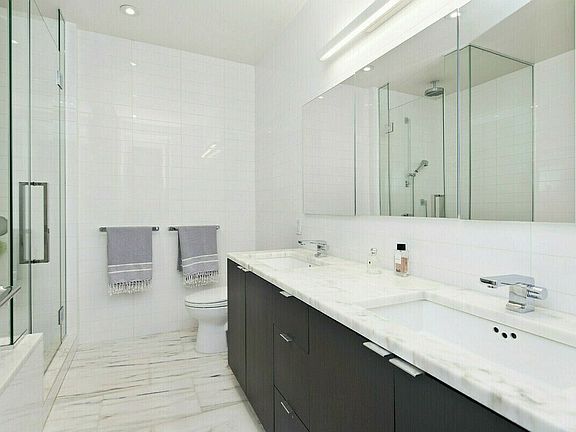 4th image of 101 Warren St #11H