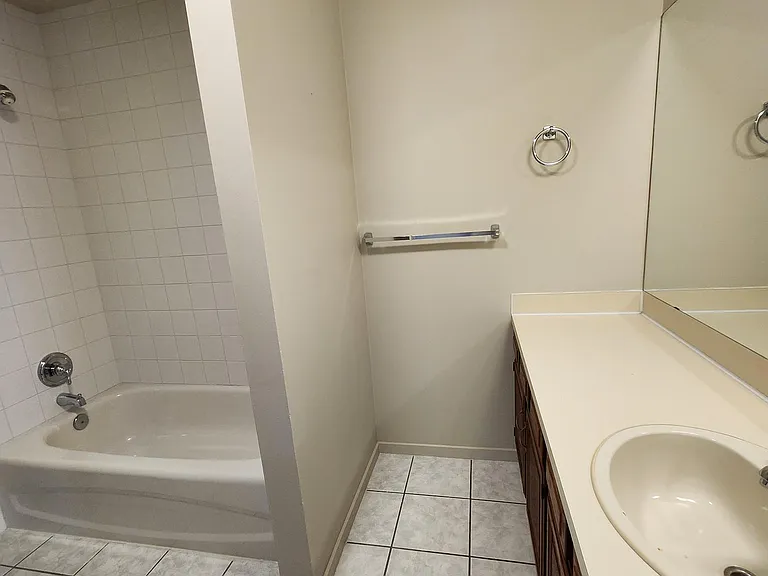 703 56th Ave SW #1 — Photo 12