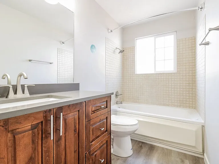 4829 S 3900 W — Photo 14