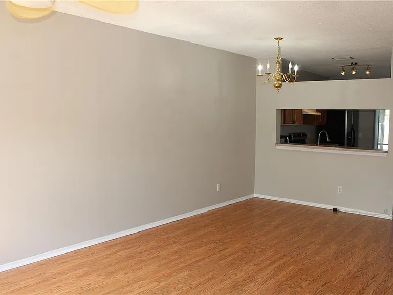 5016 Misty Canal Pl — Photo 6