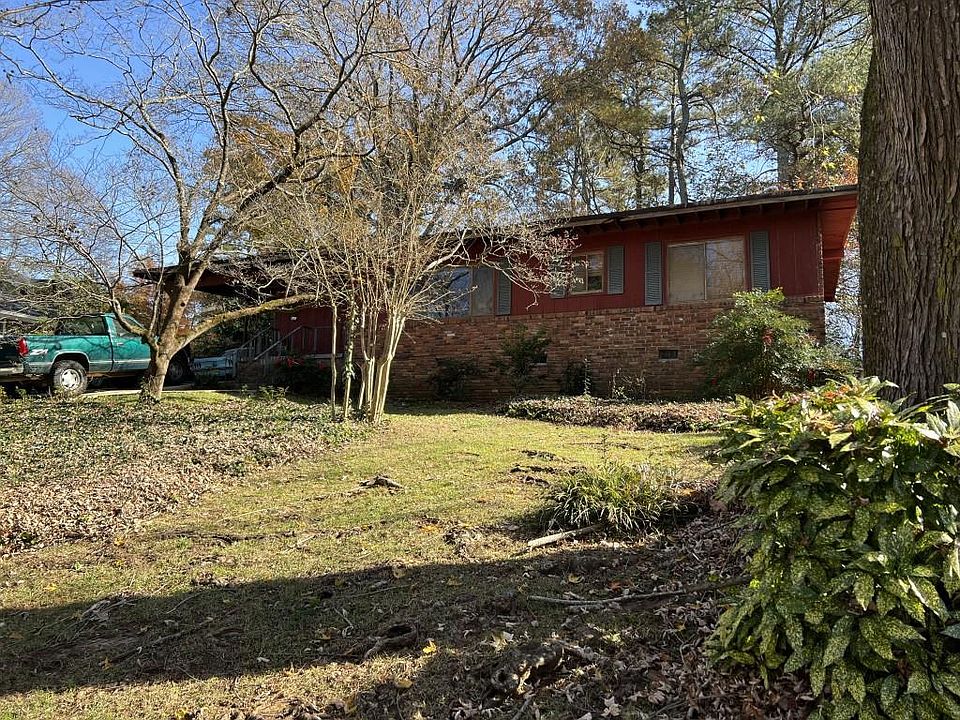 1st image of 2312 Hills Lane Dr SE