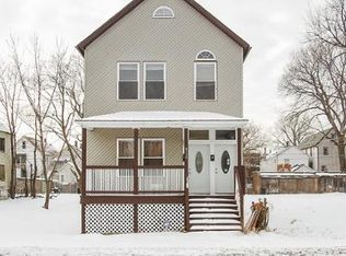 8720 S Mackinaw Ave #1, Chicago, IL 60617