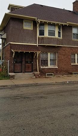 1st image of 422 E Concordia Ave #10499986