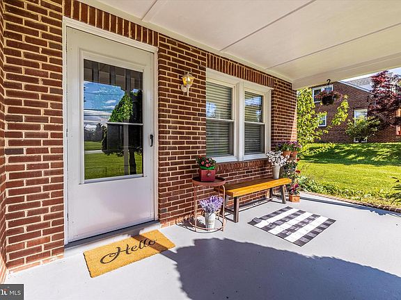 4th image of 25216 Oak Dr