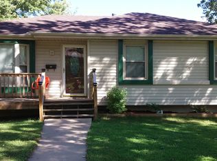 512 SW 24th St, Blue Springs, MO 64015