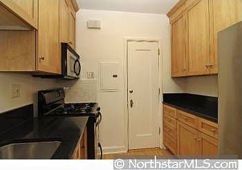 4th image of 3948 1st Ave S APT 102