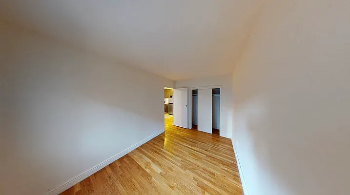 Rented by AZ REALTY NYC LLC | media 18