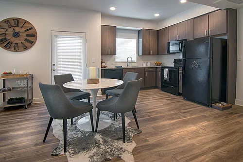 Pinyon Pointe Apartments Photo 1