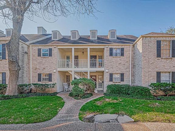 3rd image of 12984 Trail Hollow Dr #2984A