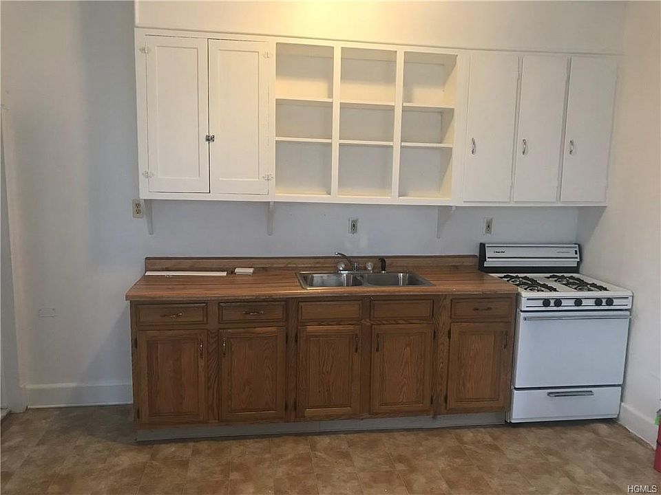 2nd image of 39 Ulster Ave
