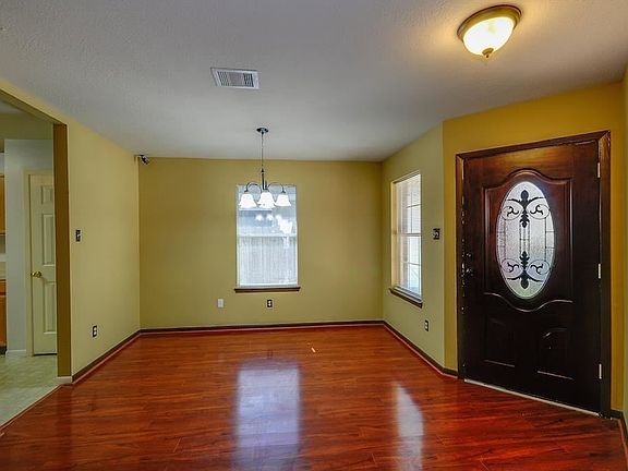 4th image of 5914 Shining Leaf Ct
