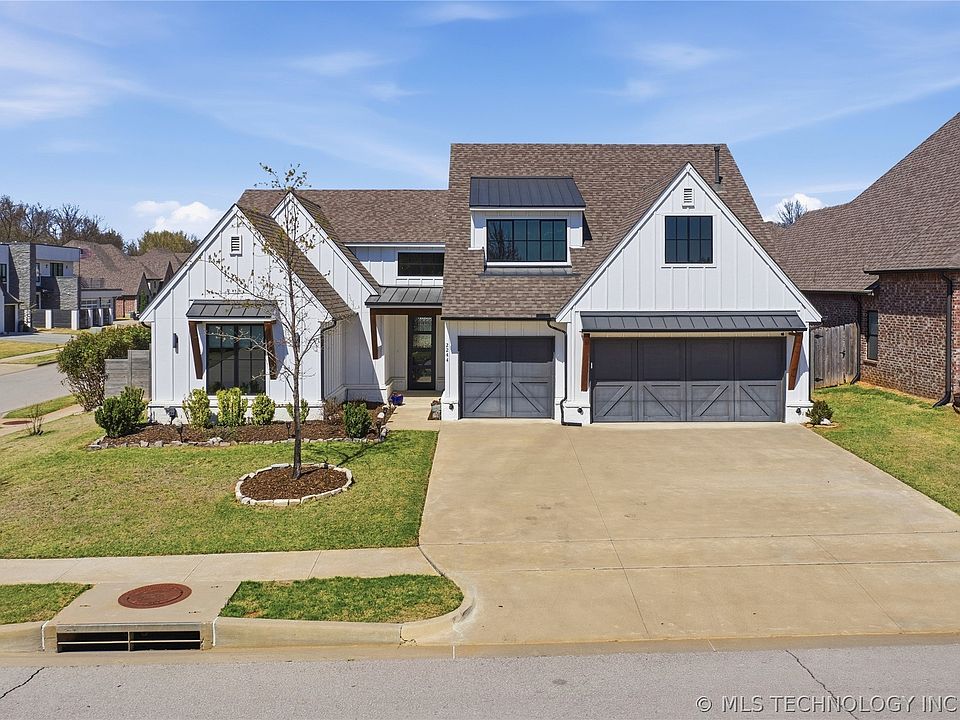 1st image of 2244 W Decatur St