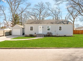 270 26th Street, Copiague, NY