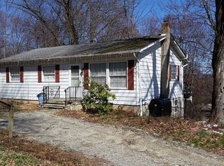 4 Dogwood Rd, Wantage, NJ 07461