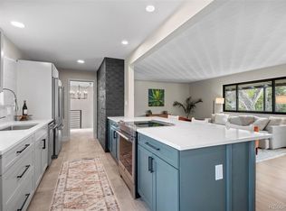 8750 W 8th Ave, Lakewood, CO 80215