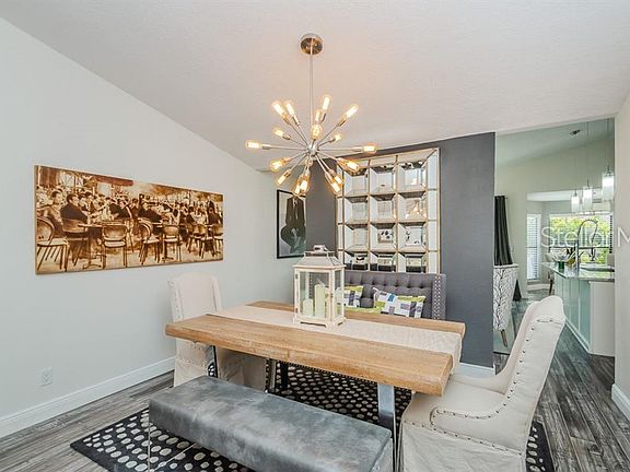 3rd image of 513 Moreno Cir NE